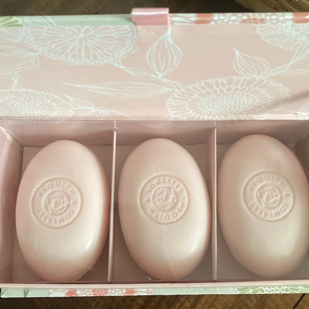 Pink Grapefruit Triple Milled Soaps
